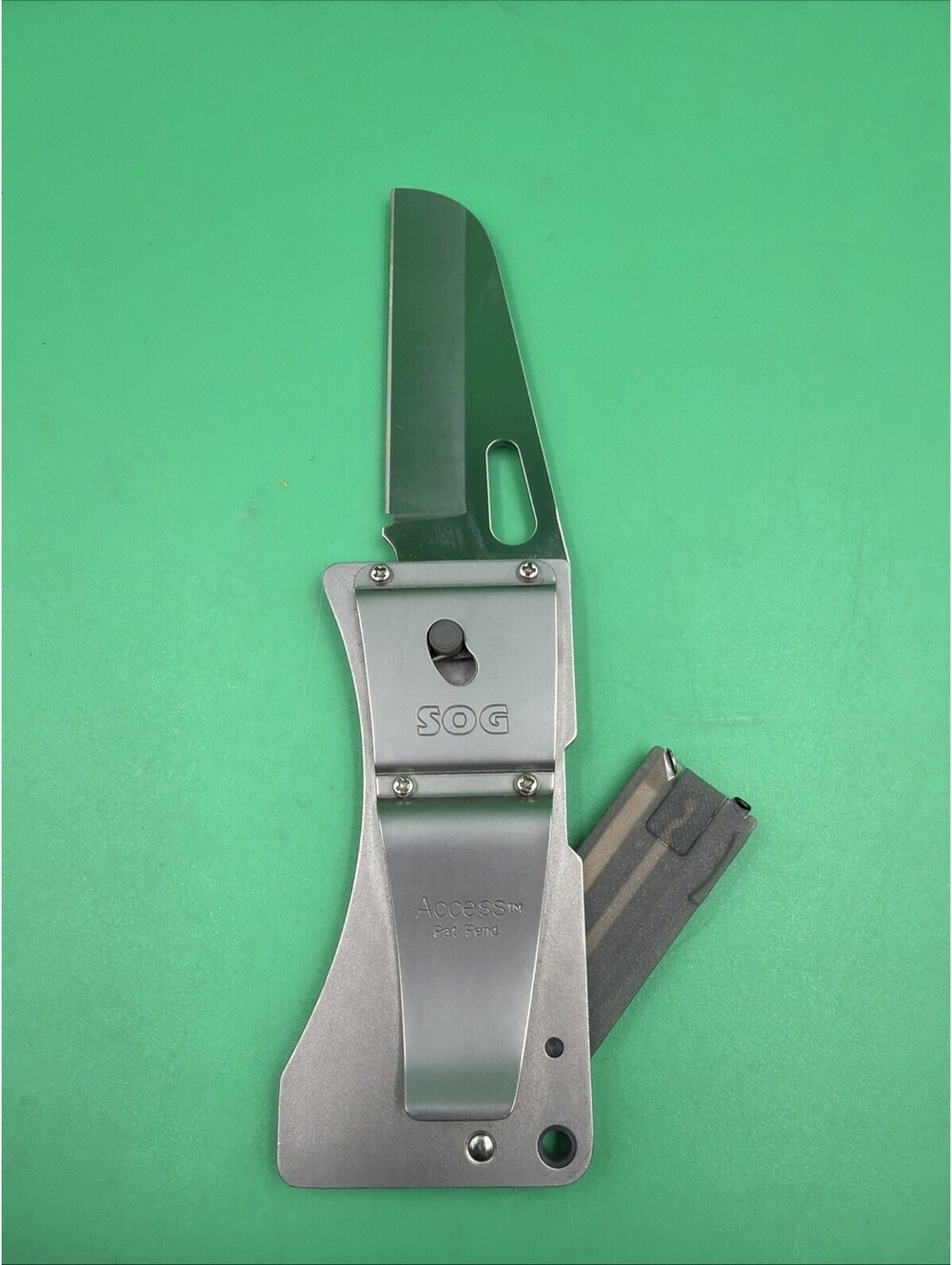 SOG Access Card Credit Card Size Knife Tool - SOGAC75, Seki, Japan Retired Mint